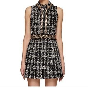 Ellis tweed dress with zipper, collar and chain detail